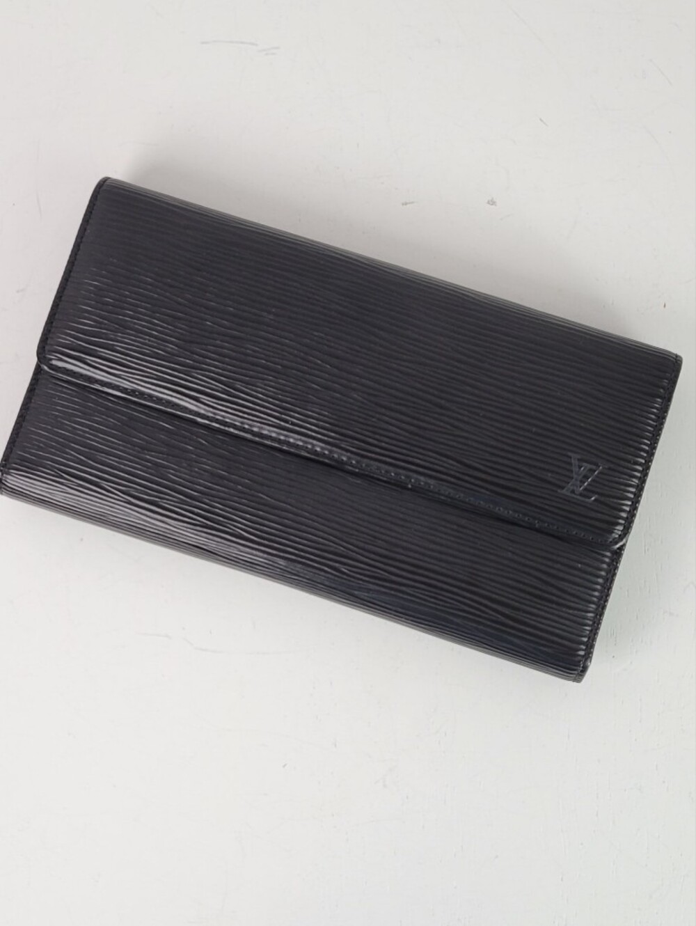 LOUIS VUITTON Black Epi Porte Tresor International Long Wallet